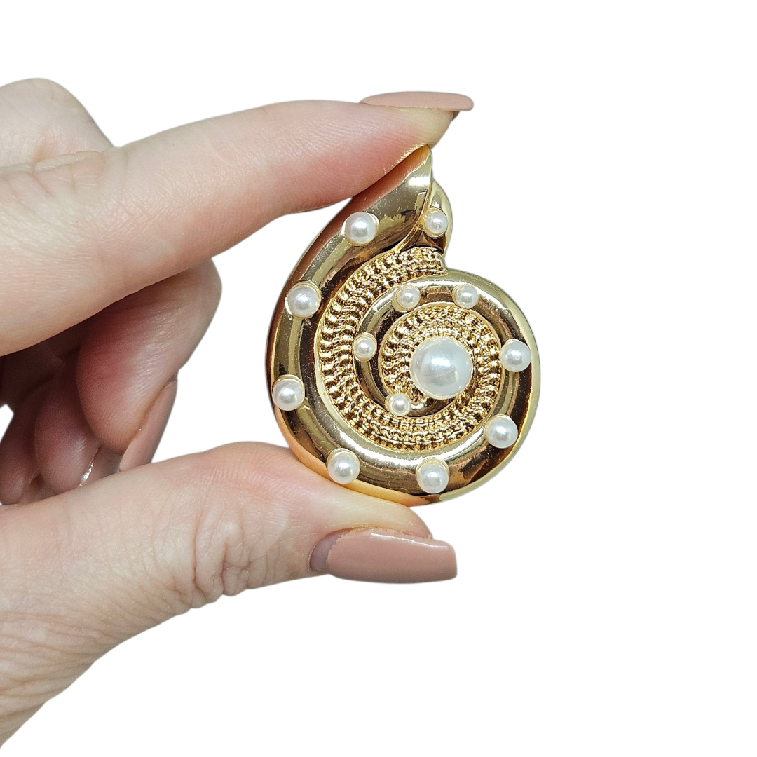 Brinco Caracol Pérolas