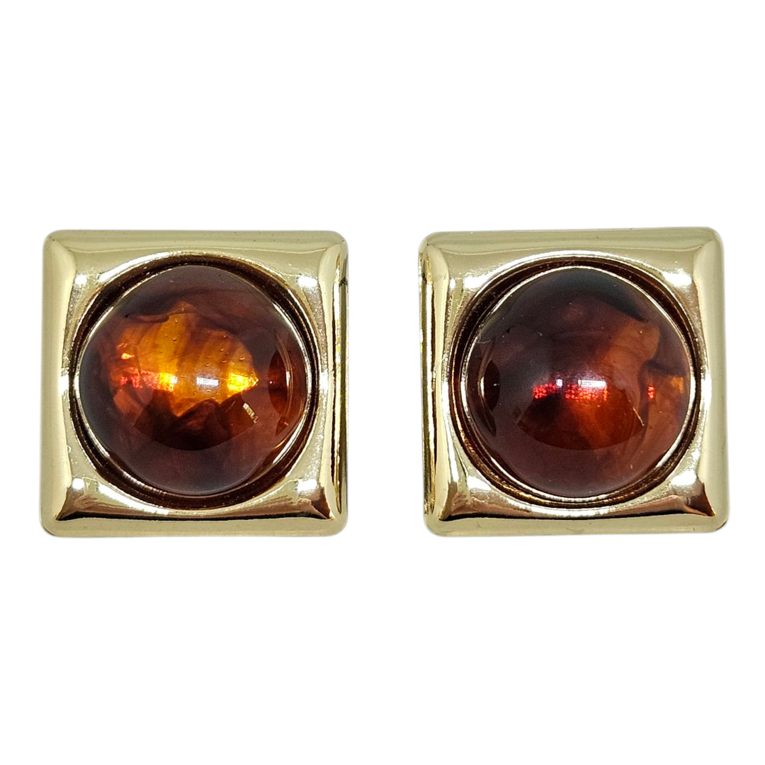 Brinco Quadrado Resina