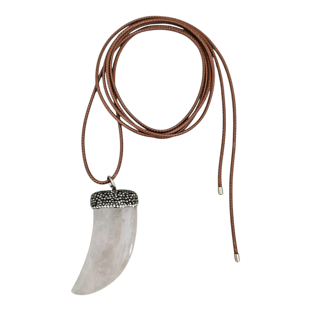 Colar Fio Camel Dente Quartzo Rosa