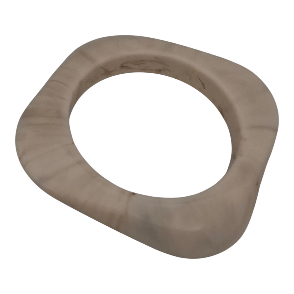 Bracelete Resina Quadrado