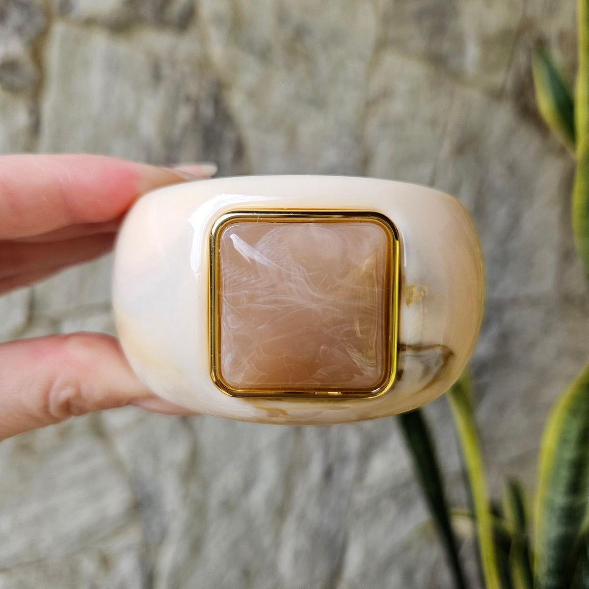 Bracelete Resina Cores - Off com Bege