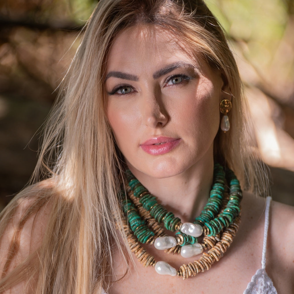 Colar Howlita Verde