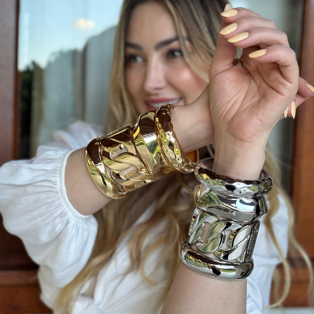 Bracelete Martelado Dourado M