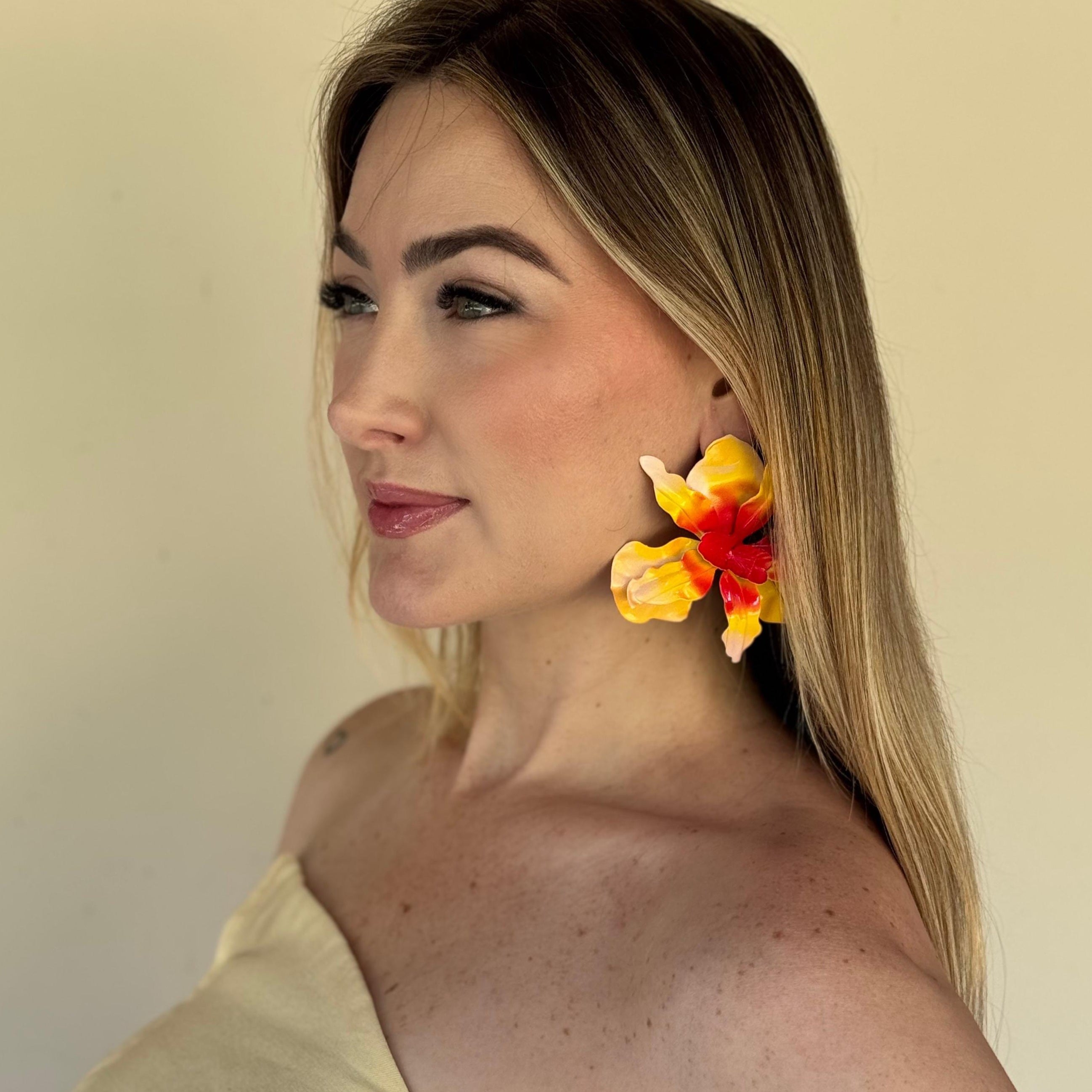 Brinco Orquídea Matizada Amarela